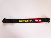 Lade das Bild in den Galerie-Viewer, Rettungshund mit Österreich - Flagge